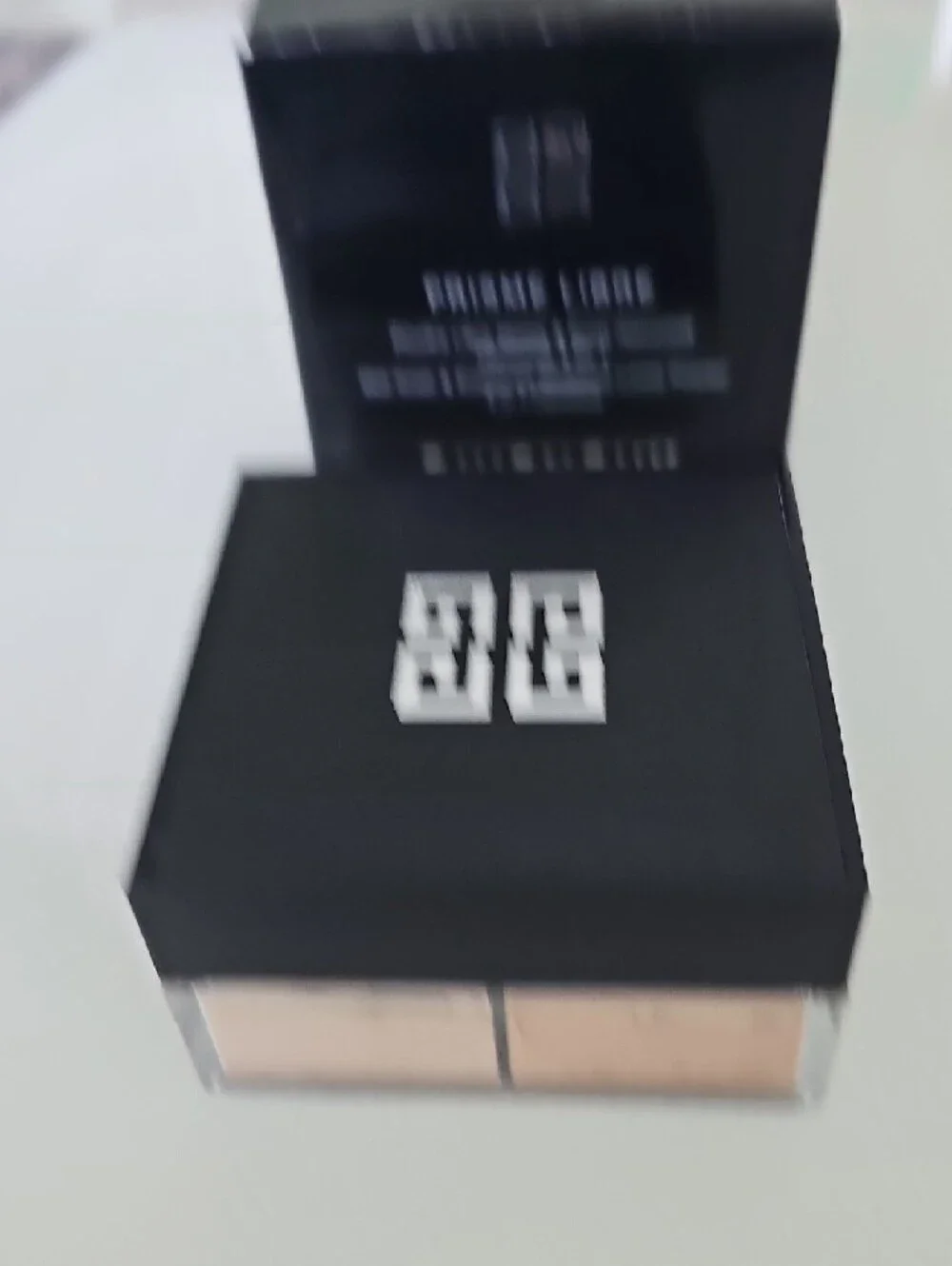 NIB Givenchy Prisme Libre Loose Powder- Color 4 Mousseline Acidulee. Large Size.